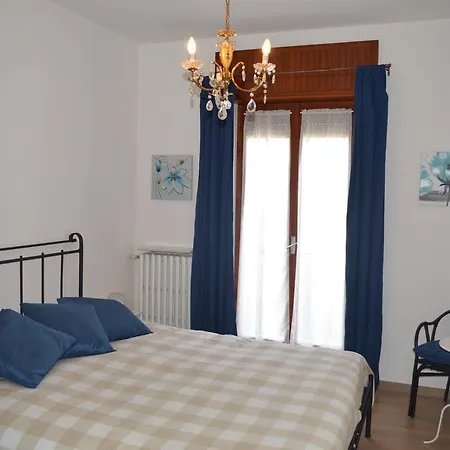 Betty's House Apartamento